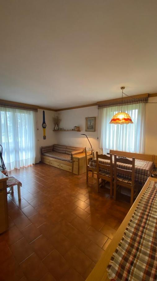 Ferienwohnung Trilocale Accogliente Con Camino A Pochi Minuti Da Madonna Di Campiglio Spiazzo  Exterior foto